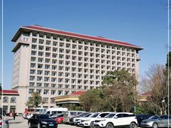 -金孔雀温泉旅游度假村