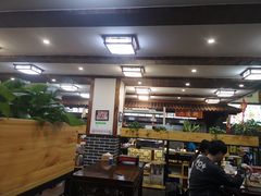 大堂-老蚌埠烤串·新派烧烤·油边王(工农路店)