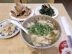-萧记三鲜烩面(东站店)
