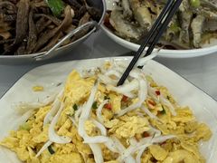 -丹水桥地锅鱼·翘嘴鲌·地方特色全鱼宴(丹江口大坝店)