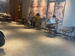 -星巴克(真如星光耀广场店)