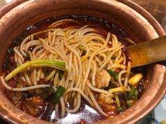 酸辣椒铜锅米线-都氏二当家(九方店)