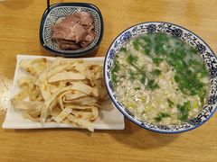 -八百里牛肉汤(盖饭·锅贴·万象城店)