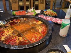 -渝宗老灶火锅(巴国城店)
