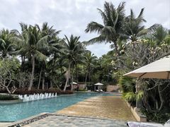 -海南清水湾莱佛士酒店