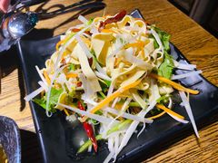-鑫釜山海鲜烧烤(鑫丰国际店)