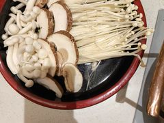 -小茉庐和牛自助火锅(龙湖万达店)