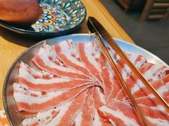 -洱火云南酸菜牛肉火锅(石景山当代商城店)