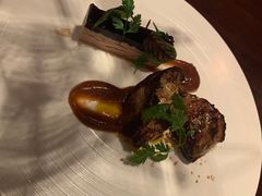 -恰餐厅及酒吧 CHAR Bar & Grill (北京丽都皇冠假日店)