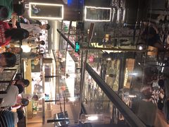 -捞王锅物料理(上海世茂广场店)