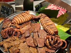 -草家酱蟹炭火烤肉店(珲春南路一店)