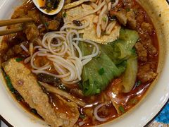 -丽丽三鲜螺蛳粉(田林路店)