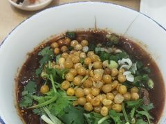 -李与白包子铺(桐梓林店)