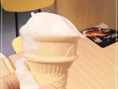 -麦当劳(中二横路店)