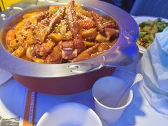 -徐记小怪兽肉蟹煲店(哈西万达金街店)
