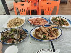 -红月湾海鲜饭店•沙滩海景(双月湾店)