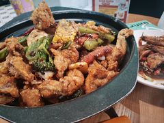 -靓蛙馆