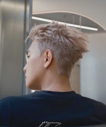-东方先生国潮男士理发馆