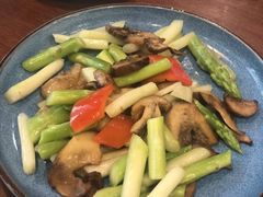 牛肝菌爱上芦荟妹-如禾素食·下午茶·糖水