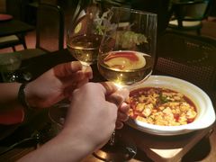 -肆海小川菜酒馆Wine Bistro (青年路店)