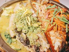-鸣记脆皮烤鱼·海鲜烤鱼(三八广场店)