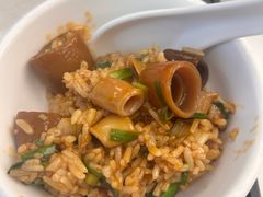 -品海楼·大连海胆锅贴馆(东港店)