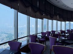 -怡豪大饭店·49楼旋转自助餐厅
