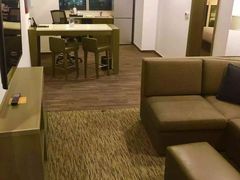 -深圳机场凯悦嘉轩酒店