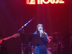 -TZ House音乐现场(来福士中心店)