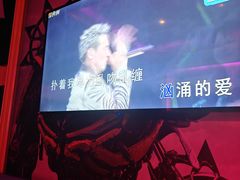 -UK派对KTV(日月广场店)