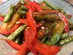 -蜜桃餐厅·伴山(湖滨商业街店)