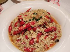 -肥肥虾庄·金牌油焖大虾(汉街SKP店)