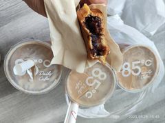 -85度C(生甜甜圈研究工坊·上海平凉店)