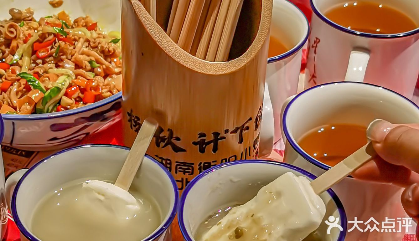 打工人狂喜，平价又好吃的干饭食堂来了！