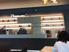 -瑞幸咖啡(宝华国际广场店)