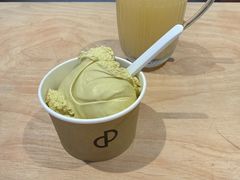 -PAIN CHAUD 百丘(静安久光店)