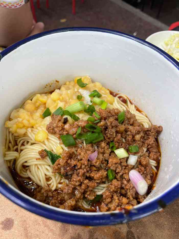 袁崽儿盅盅面(较场坝店)-"考试完了,饥肠辘辘,找了半天,看到了这家.