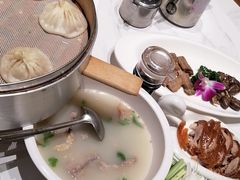 -梅利汴京烤鸭•开封豫菜地标店(东大街店)