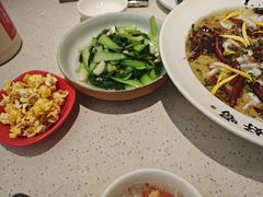 -江渔儿酸菜鱼(曜一城店)