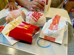 -麦当劳(顾村公园店)