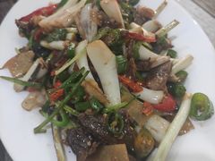 -南雄雄州土菜餐厅(粤北大厦店)