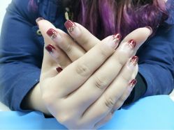 悠大宝的美甲店-anni美甲店