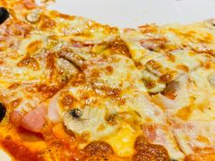 -JINNS锦时 steak&pizza(浸信会礼拜堂旧址店)