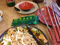 -维吾尔餐厅(宜山路店)