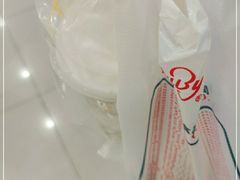 -红宝石·鲜奶小方·海派西点房(莘庄龙之梦店)