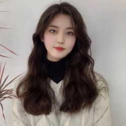 -妃格美发沙龙·烫发·染发