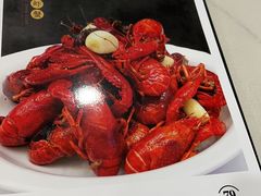 -聚红尚龙虾·烧烤·家常菜(济南路新天地店)