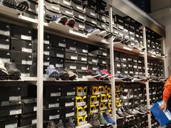 -五环Outlets(高新工厂店)