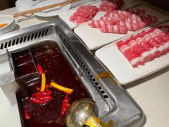 -海底捞火锅鲜切牛肉主题店(长寿路店)