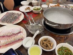 -正能量脆肉鲩火锅